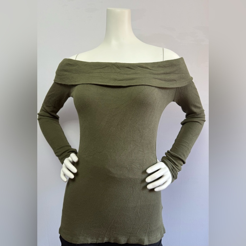 Aeropostale Olive Top